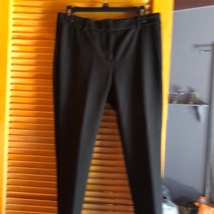 Black dress pants, size 8. Express. Just like new. Great for an interview.